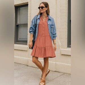 Banana Republic Sleeveless Tiered Dress in Coral